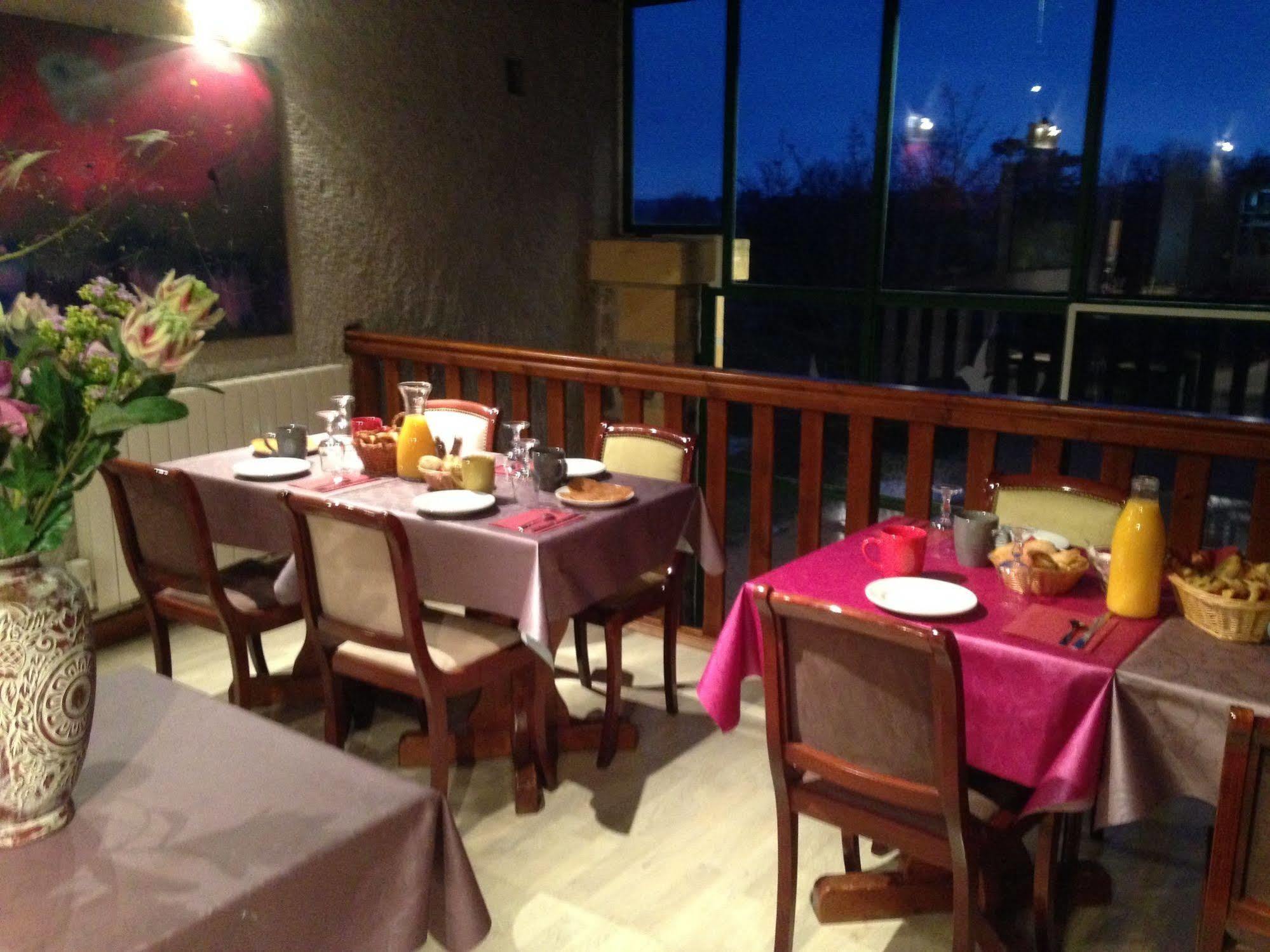 Hotel Du Golf Roanne Luaran gambar